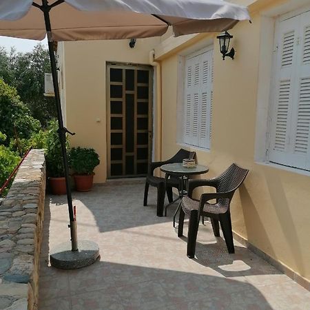 Philoxenia Holiday Home Pappadhiánika Екстериор снимка