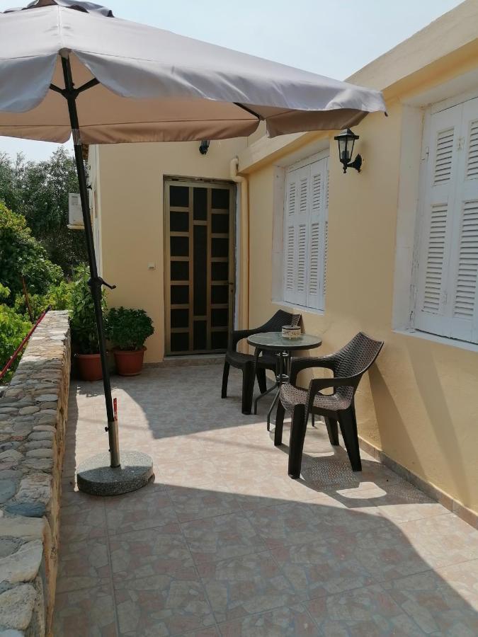 Philoxenia Holiday Home Pappadhiánika Екстериор снимка